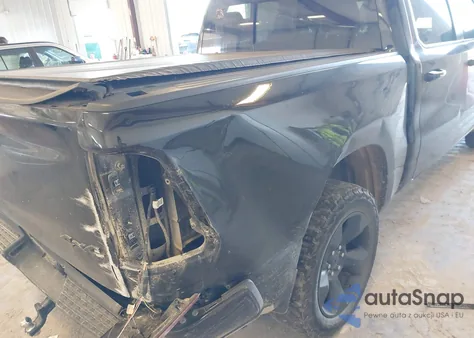 2019 Ram 1500 Big Horn/Lone Star 4X4 5'7 Box z USA, uszkodzony, nr VIN 1C6RRFFG2KN814877